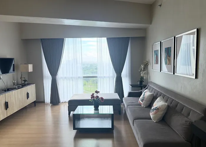 Spacious Bgc 2 Bedroom With A View *